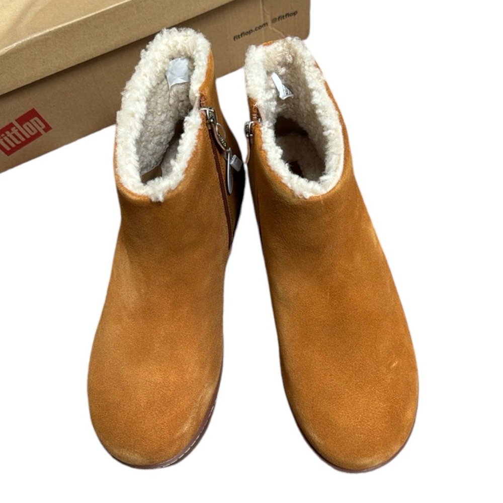 Fitflop Pilar Suede Ankle Booties